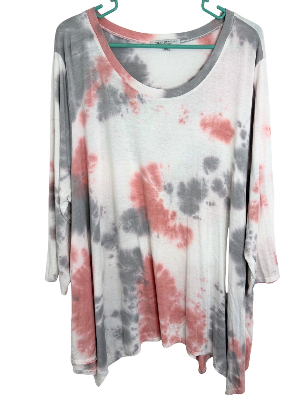 3/$20 Green Envelope Tie Dye Scoop Neck Long Sleeve Shirt Size 3X